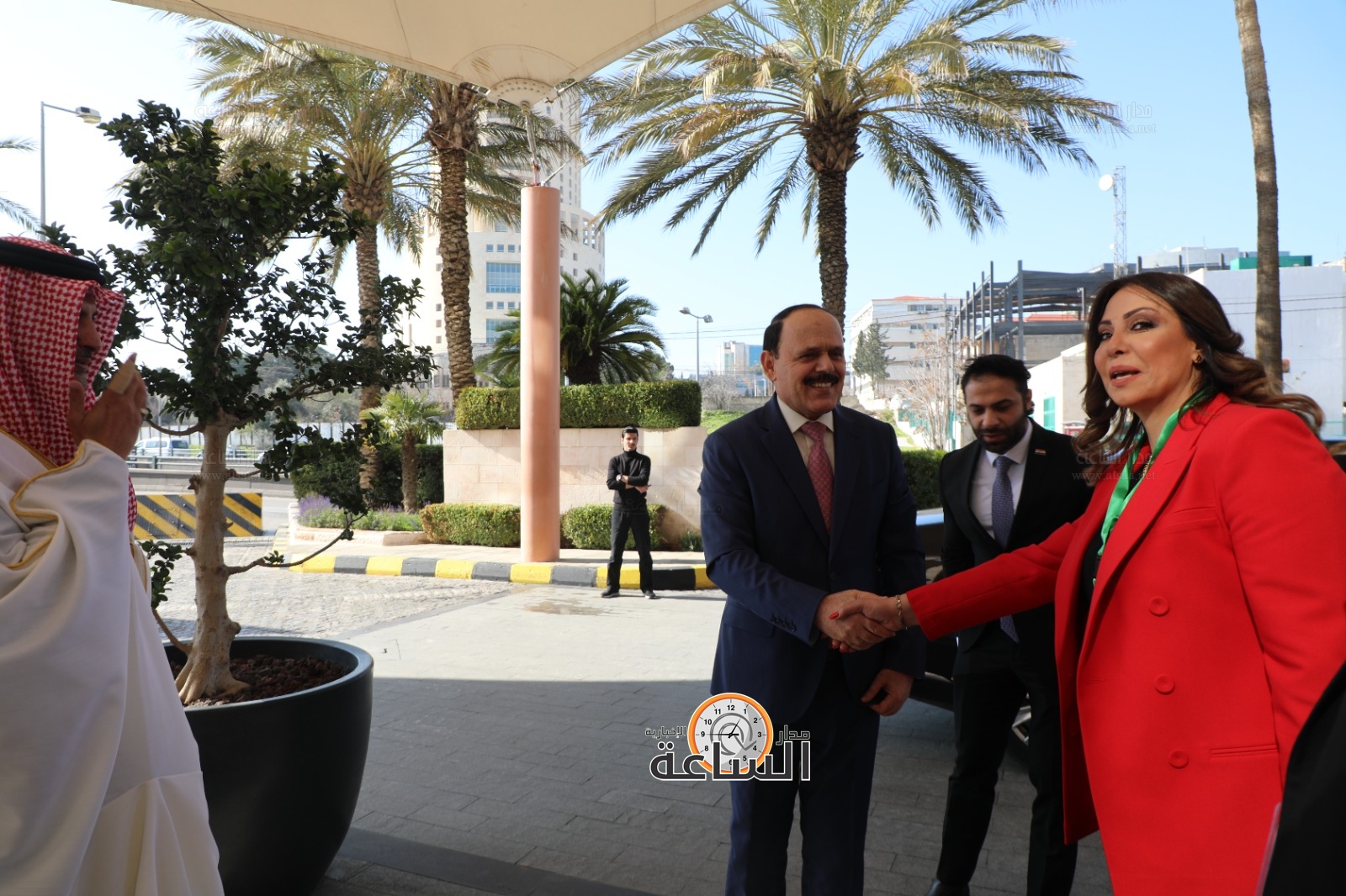 Madar Al-Saa Images 0.9041116999524308