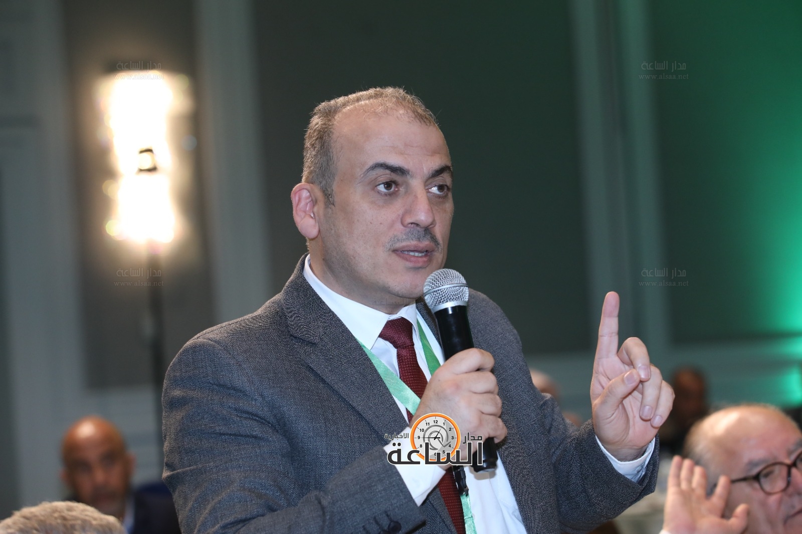 Madar Al-Saa Images 0.4528077427782884