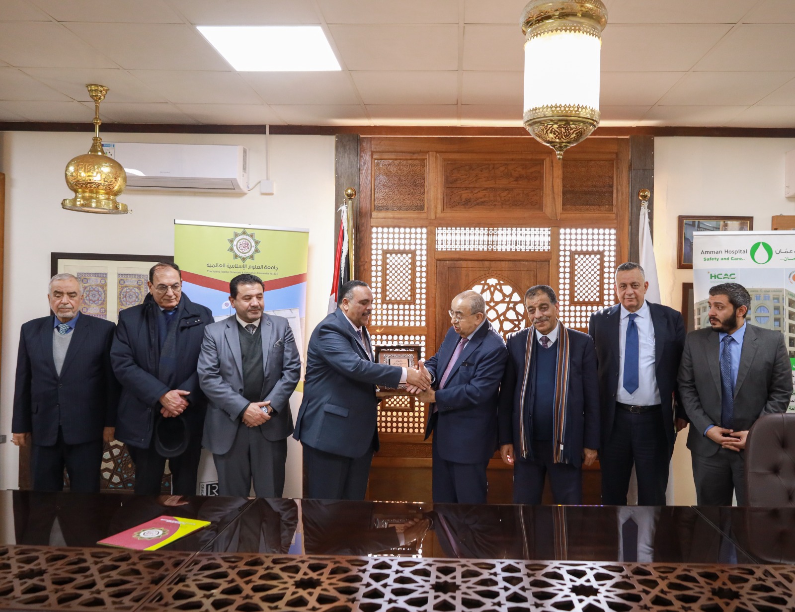 Madar Al-Saa Images 0.47557114564853853