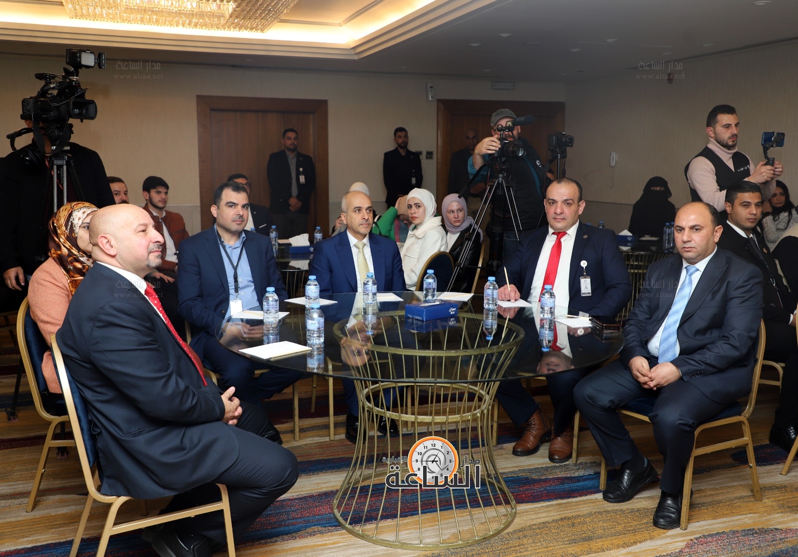 Madar Al-Saa Images 0.593602062735165