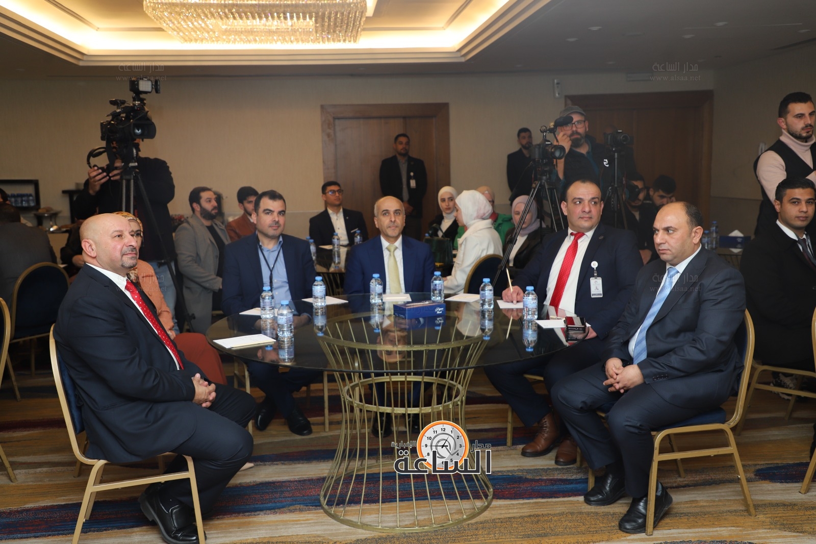 Madar Al-Saa Images 0.6157712674312075