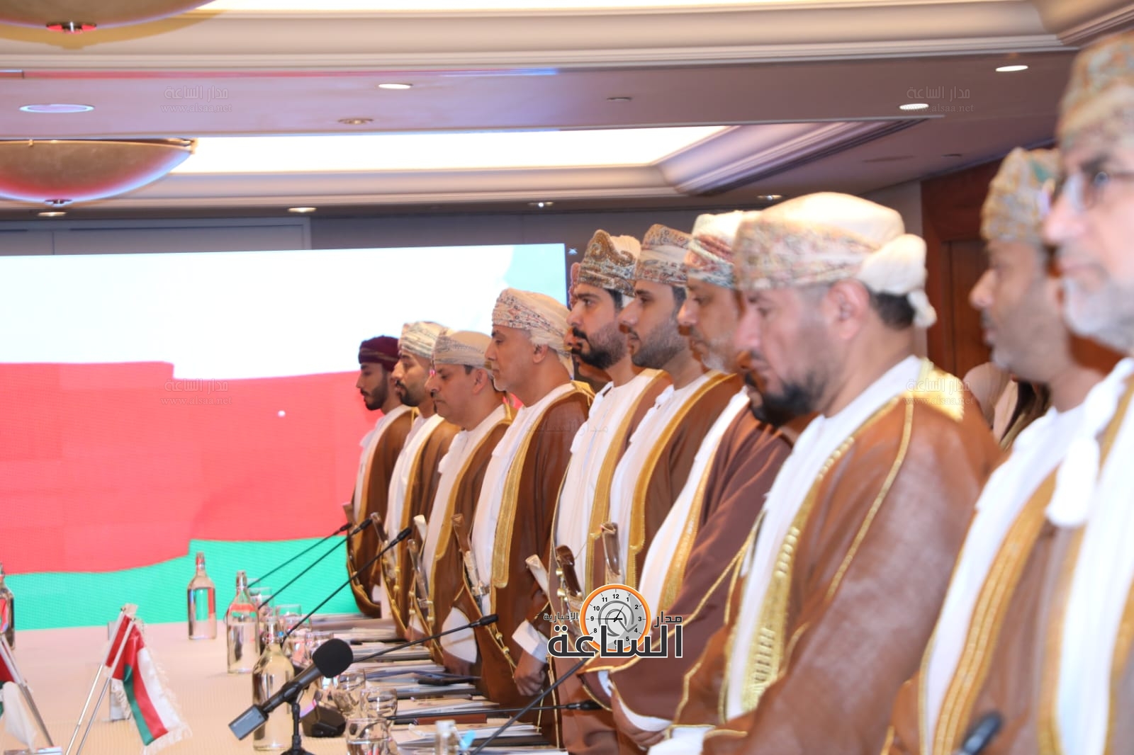 Madar Al-Saa Images 0.9039865769501121