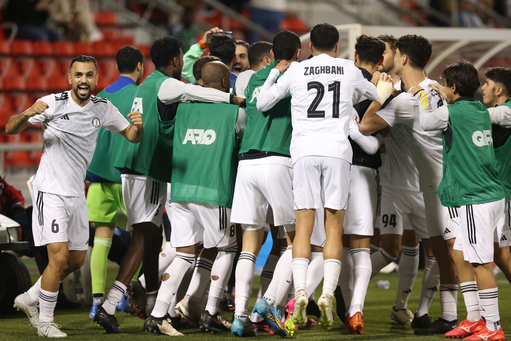 Madar Al-Saa Images 0.672178623759148