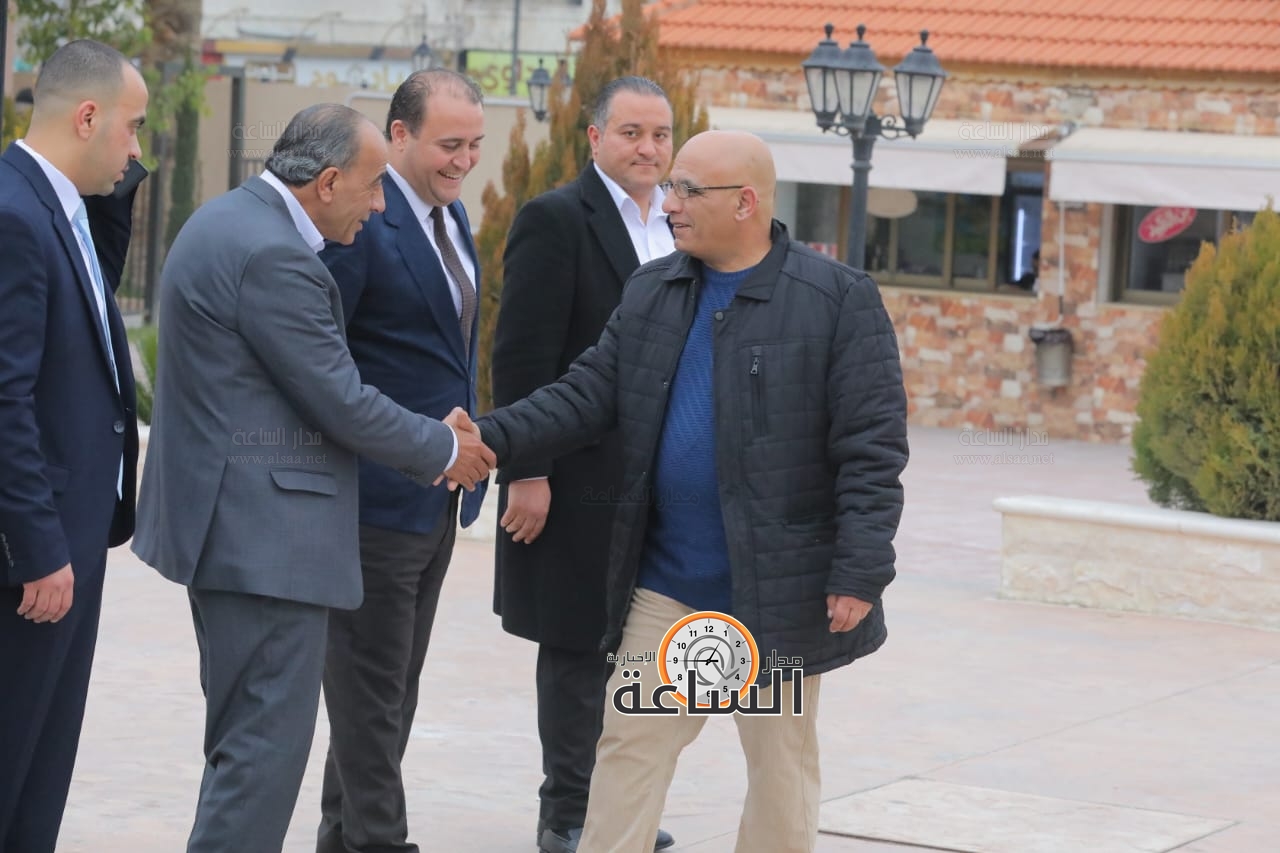 Madar Al-Saa Images 0.07663167947503036