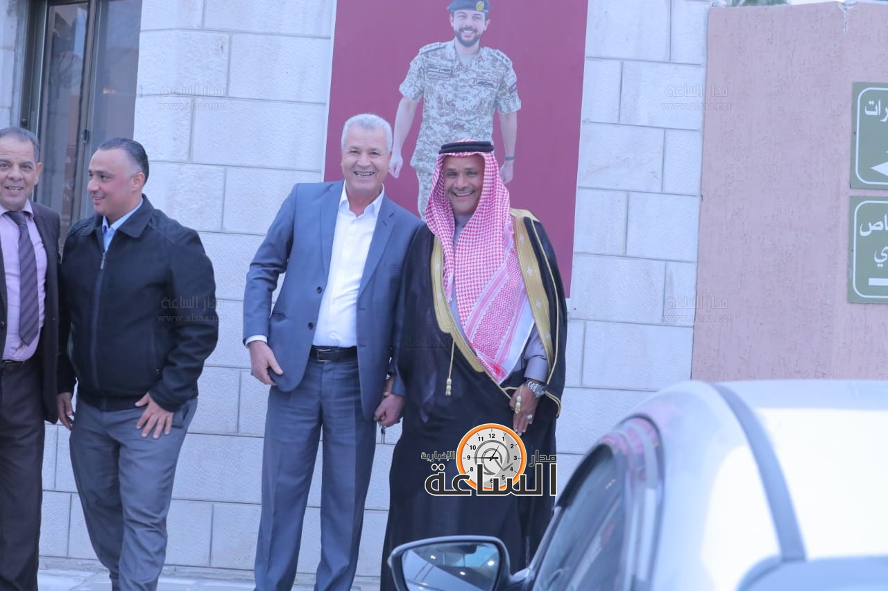 Madar Al-Saa Images 0.03466414153145769