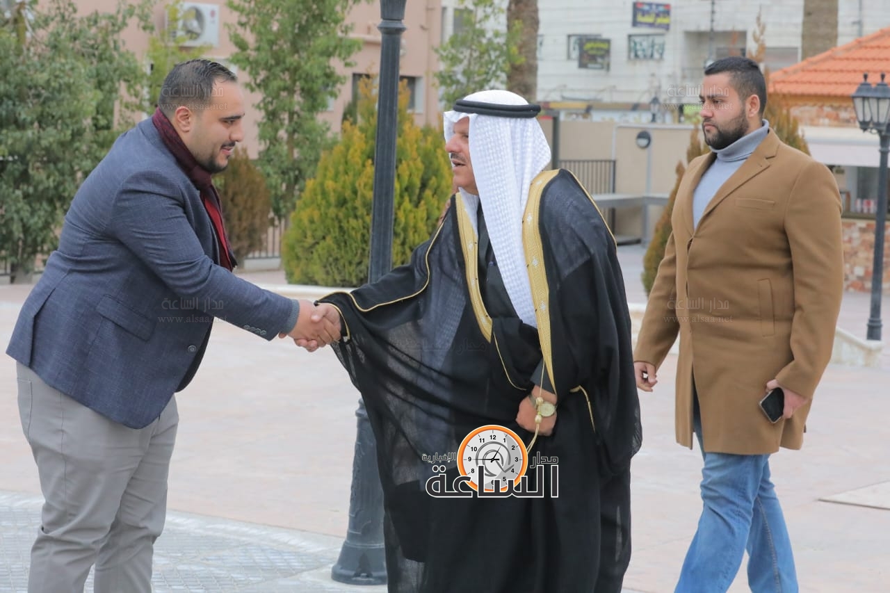 Madar Al-Saa Images 0.015732125183325563