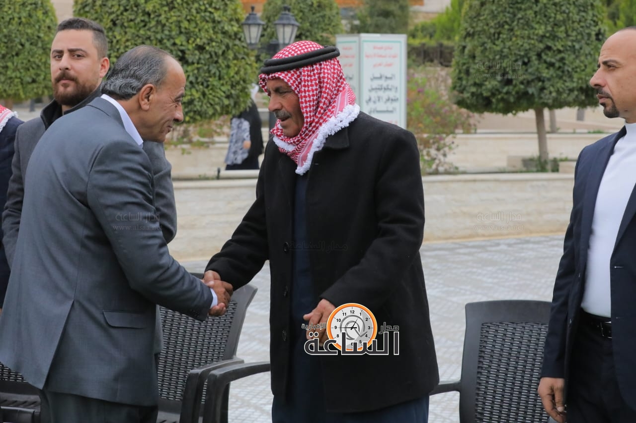 Madar Al-Saa Images 0.322826764609482