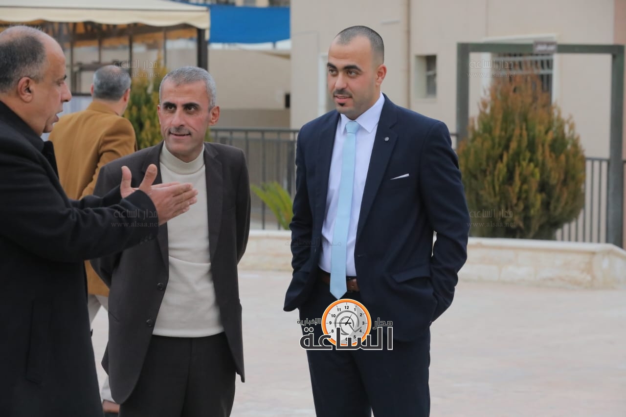 Madar Al-Saa Images 0.48305766778452863