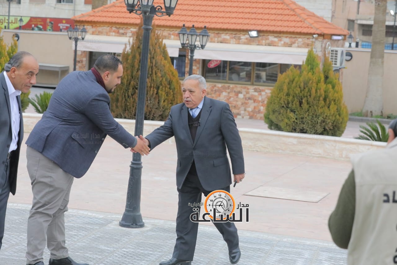 Madar Al-Saa Images 0.693176049167668