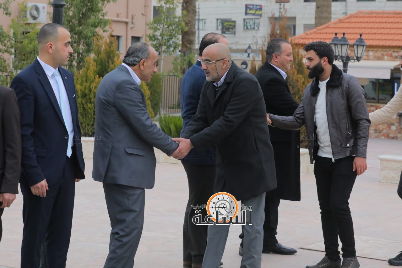 Madar Al-Saa Images 0.12416909467998805