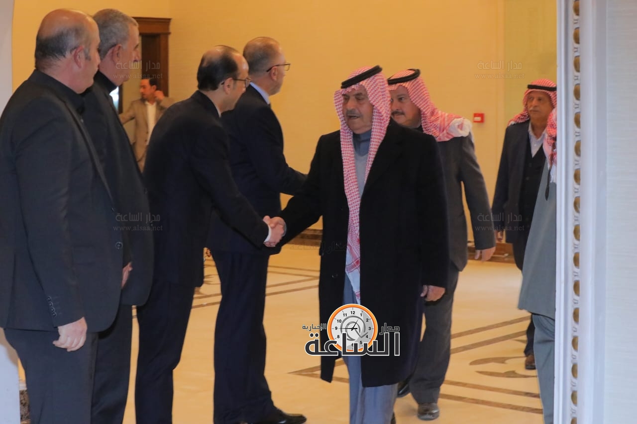 Madar Al-Saa Images 0.21653748556271424