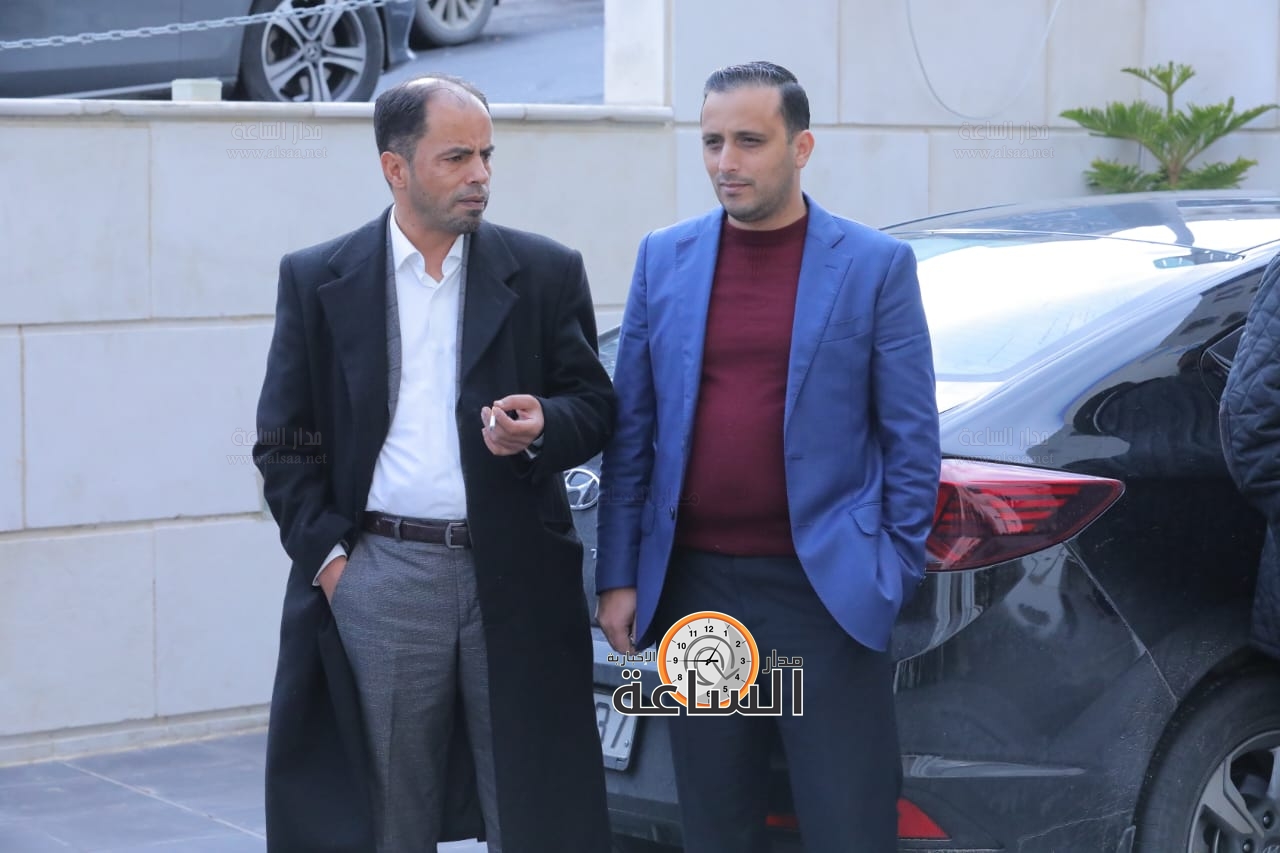 Madar Al-Saa Images 0.76032600383574