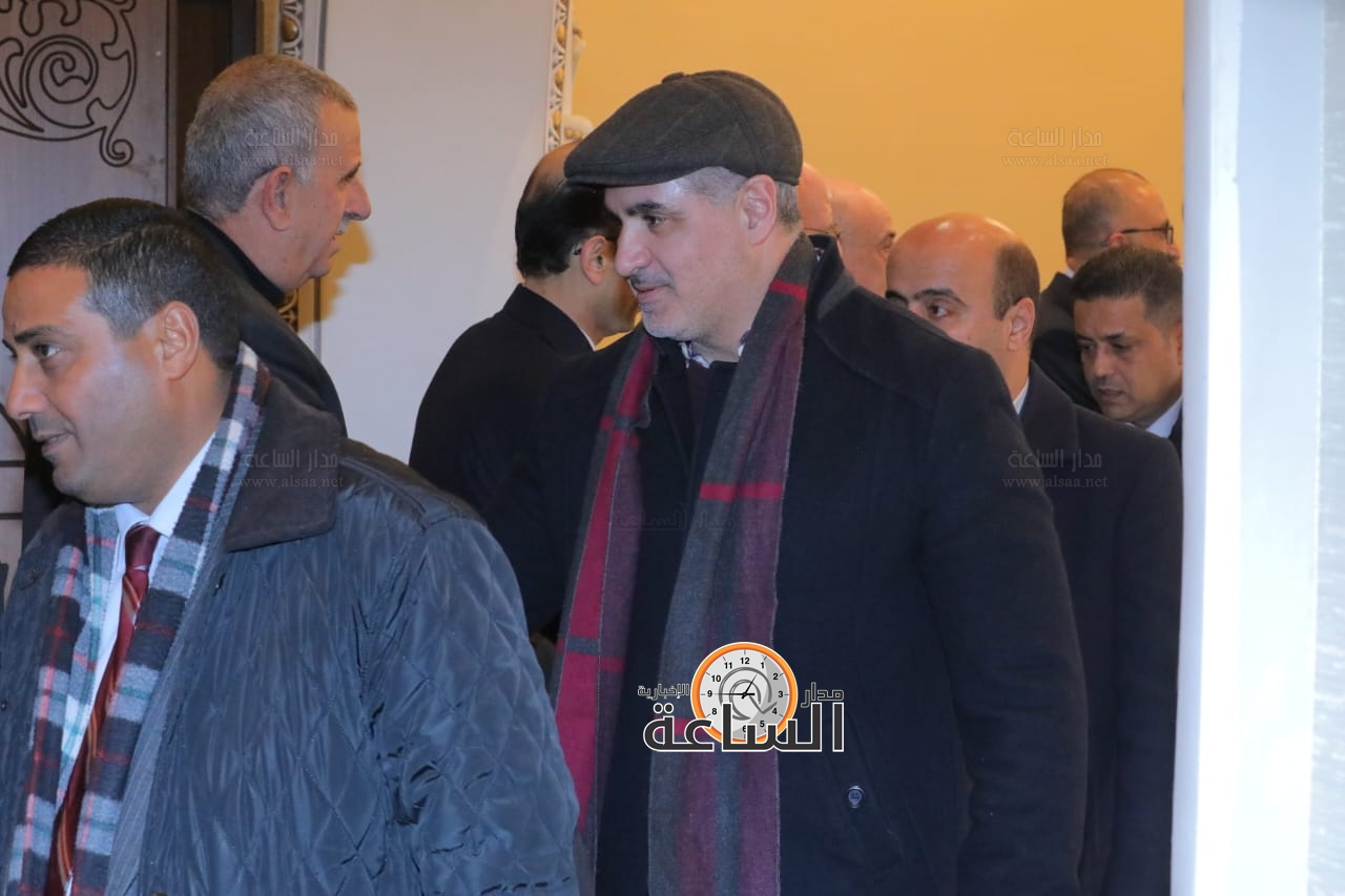 Madar Al-Saa Images 0.4259752633423215