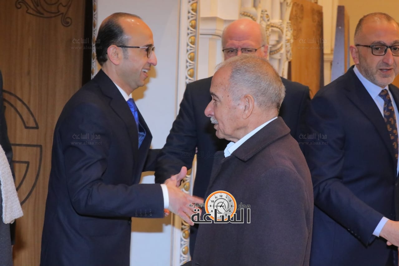 Madar Al-Saa Images 0.19579508395993117