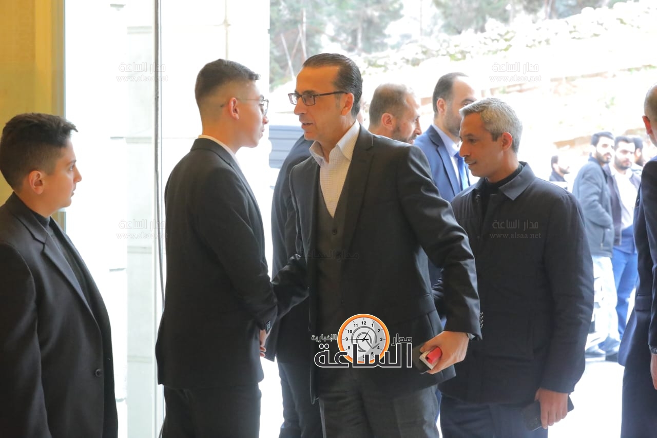 Madar Al-Saa Images 0.8217783518504143