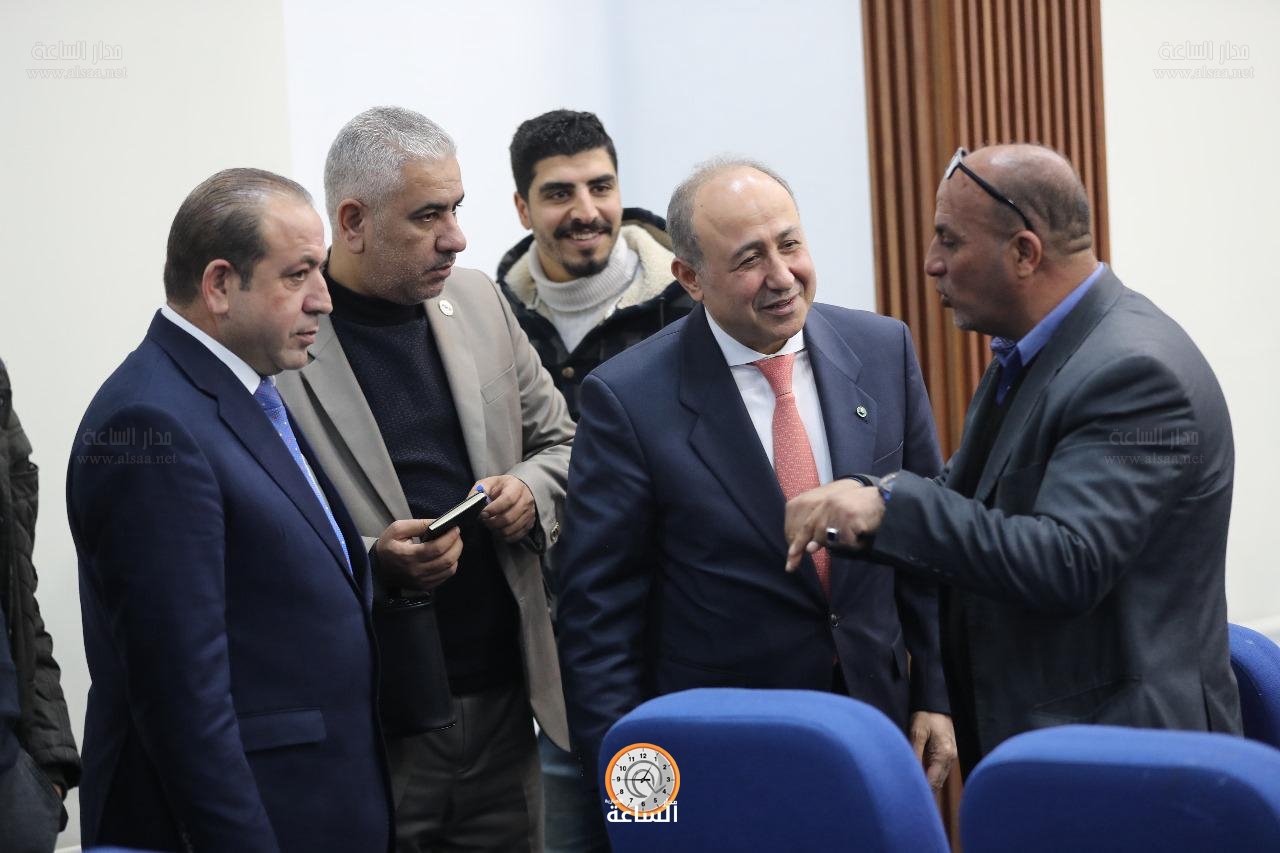 Madar Al-Saa Images 0.7650833018042182