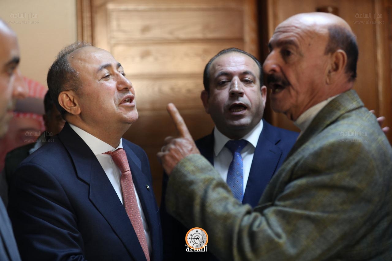 Madar Al-Saa Images 0.8626585283395498