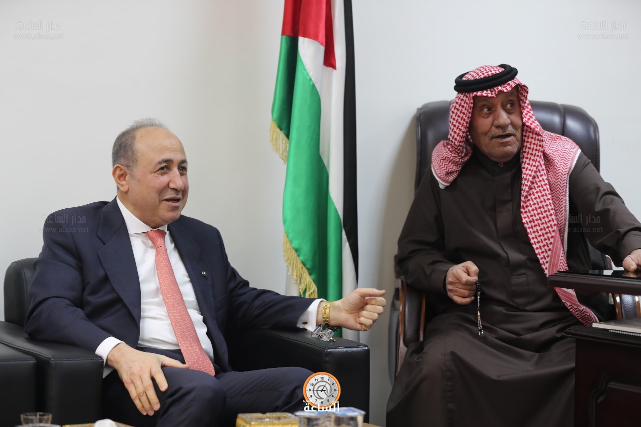 Madar Al-Saa Images 0.2133831405497657