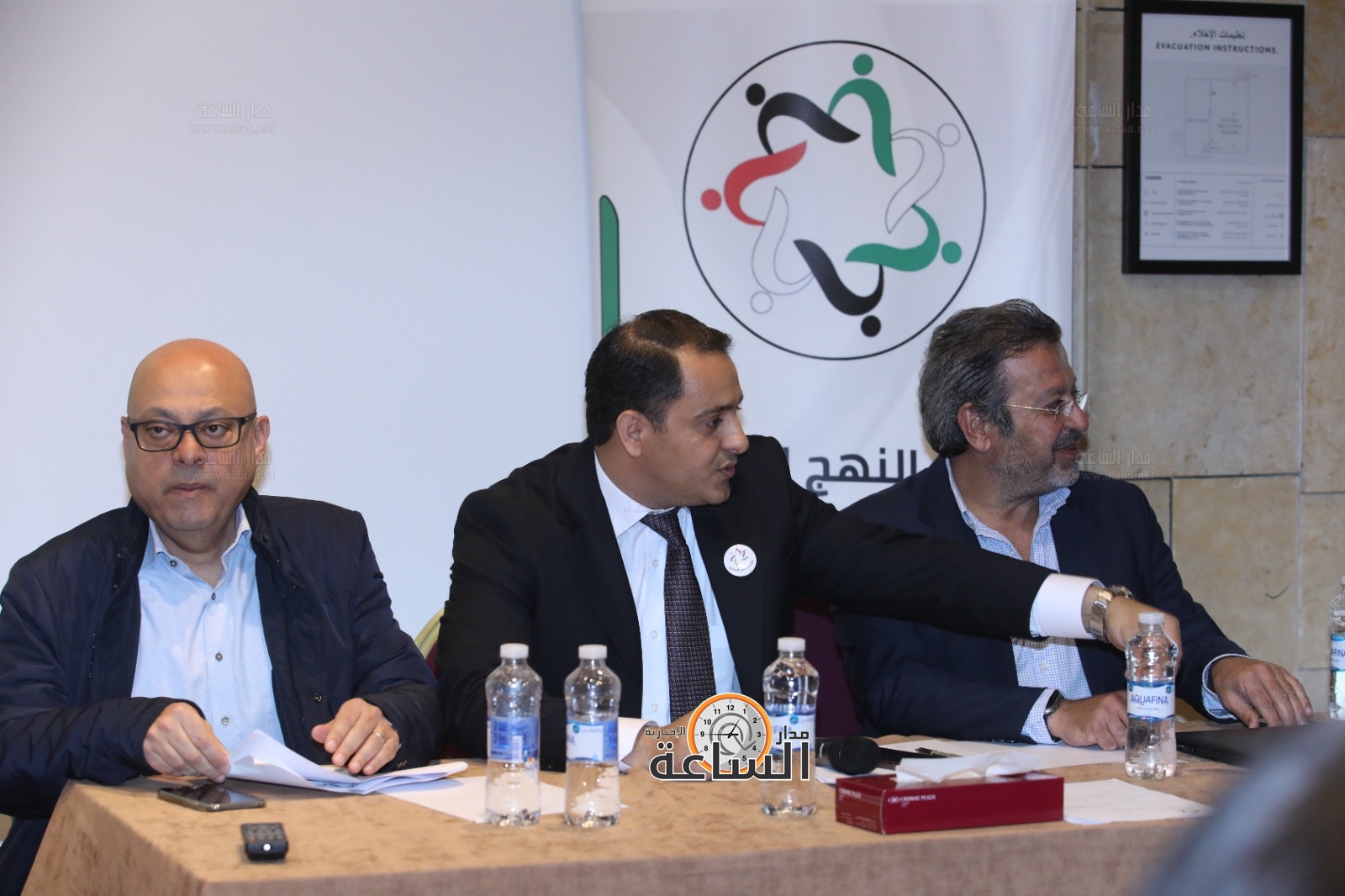 Madar Al-Saa Images 0.10692409010334747