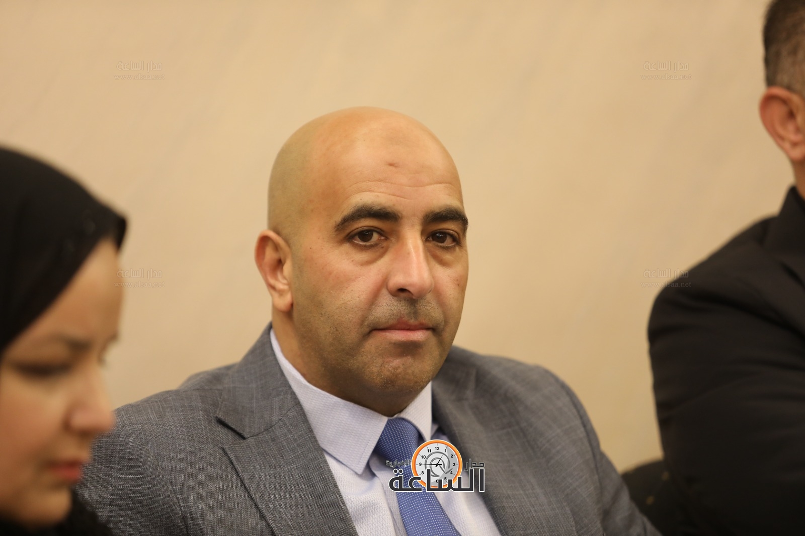 Madar Al-Saa Images 0.5109353717428331