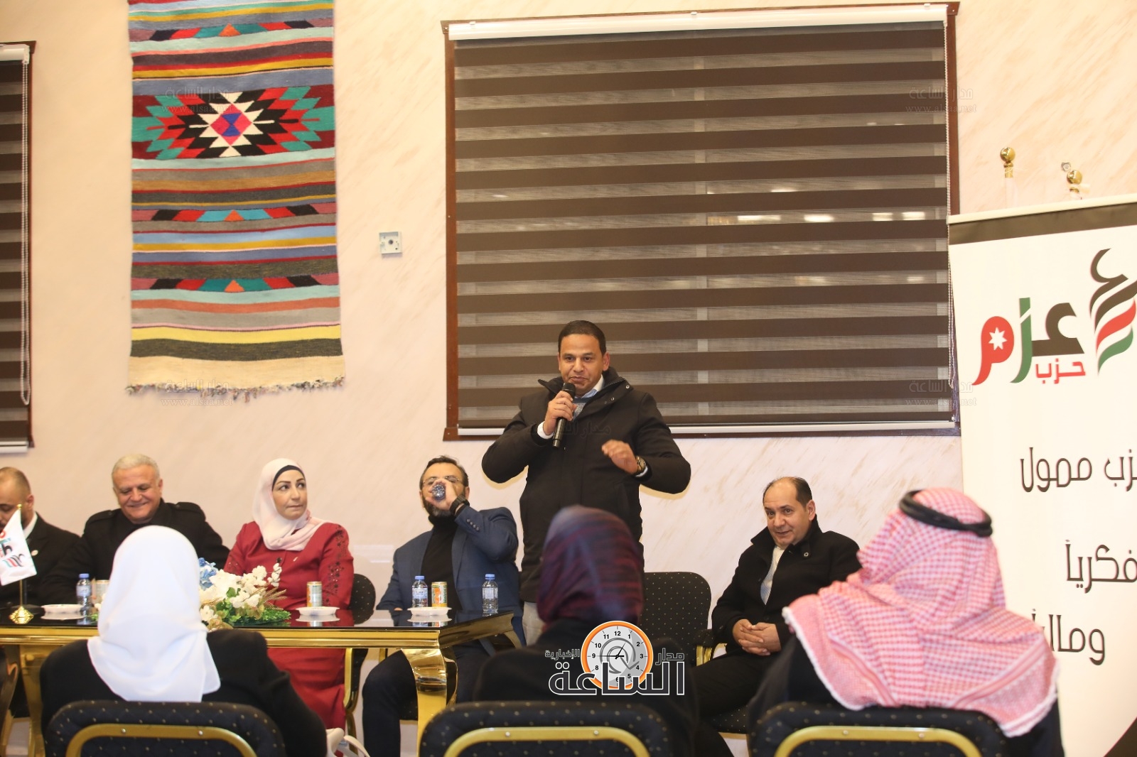 Madar Al-Saa Images 0.3322421379160061