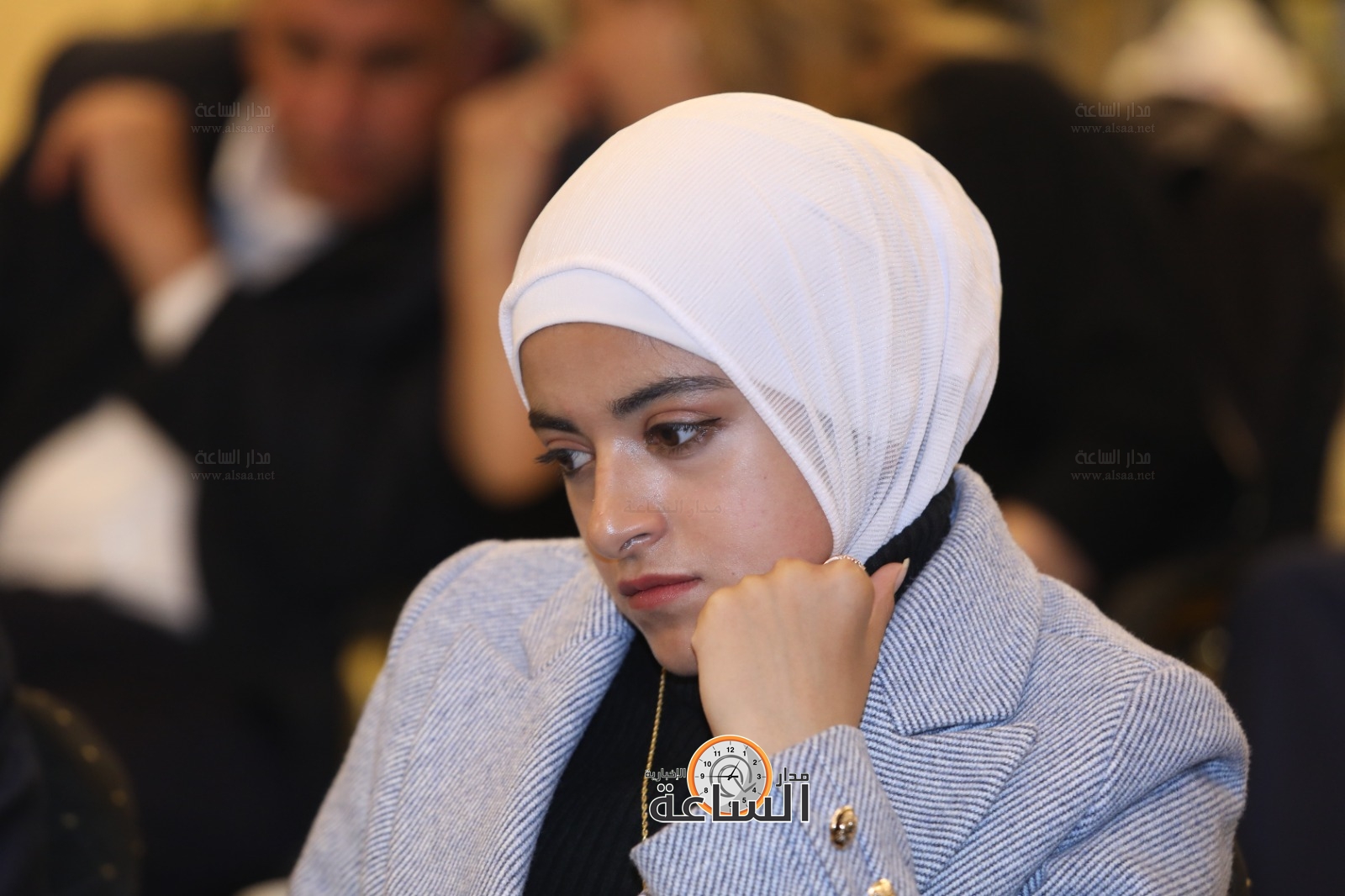 Madar Al-Saa Images 0.43887565955422647