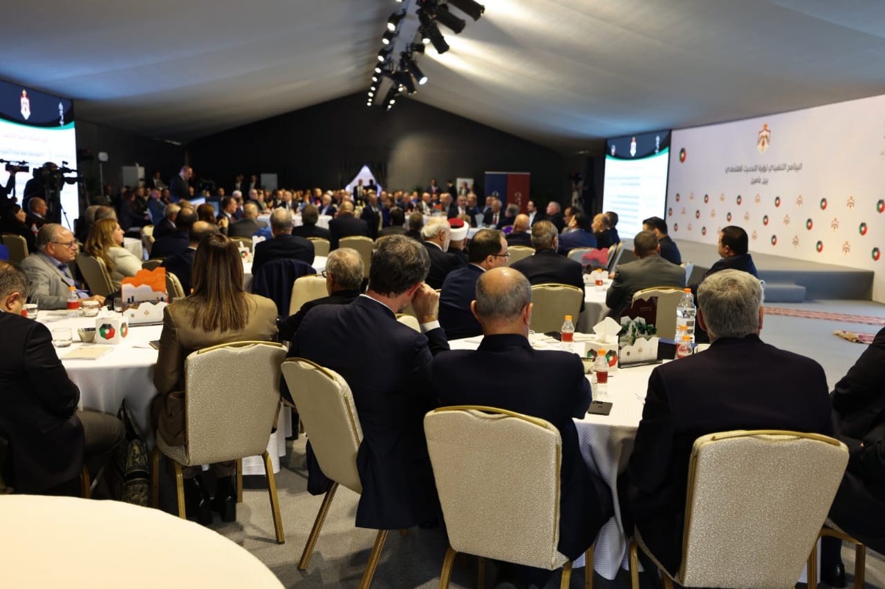 Madar Al-Saa Images 0.873279978098942