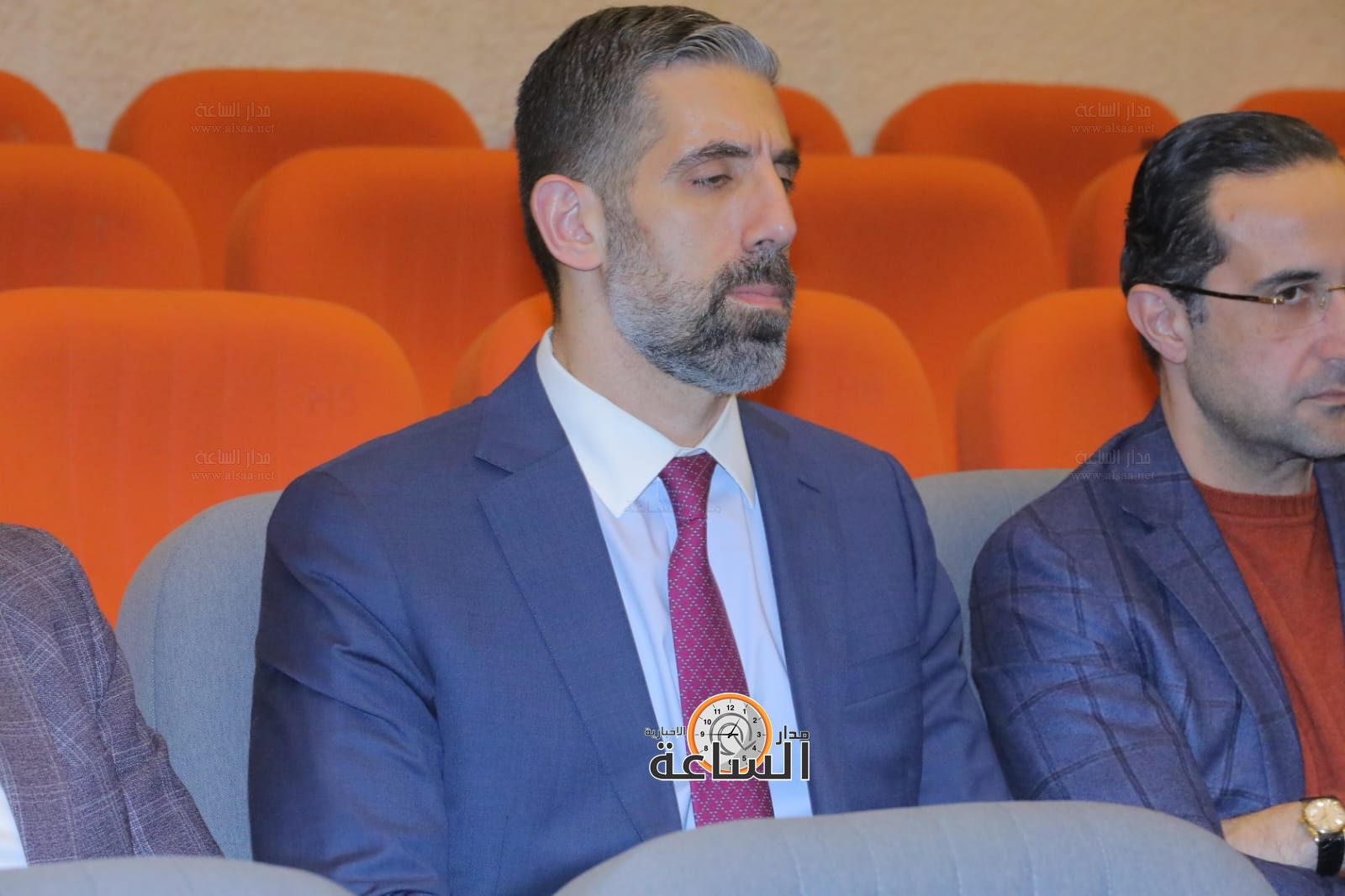 Madar Al-Saa Images 0.38752390192277675