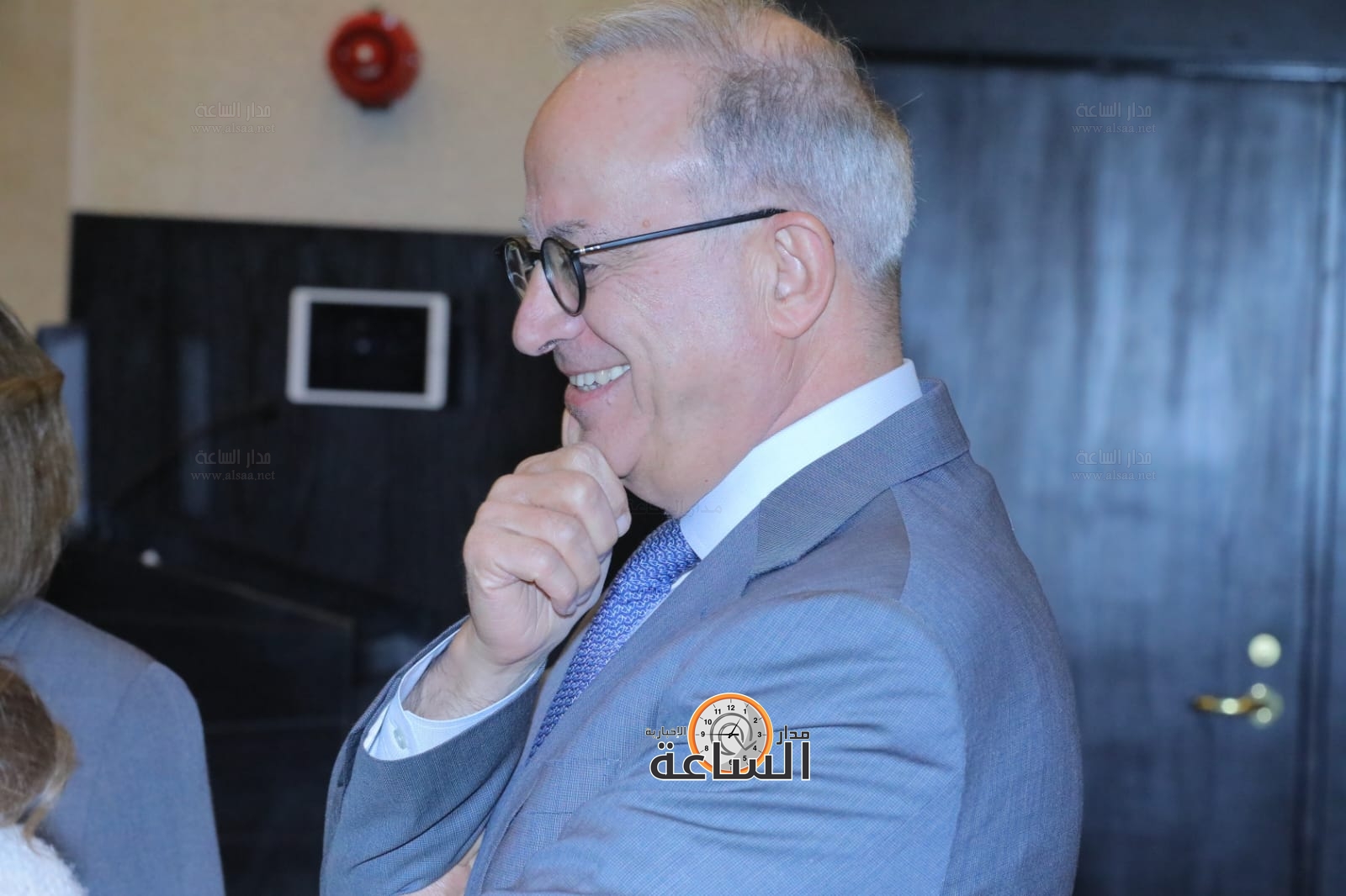 Madar Al-Saa Images 0.9519416323366932