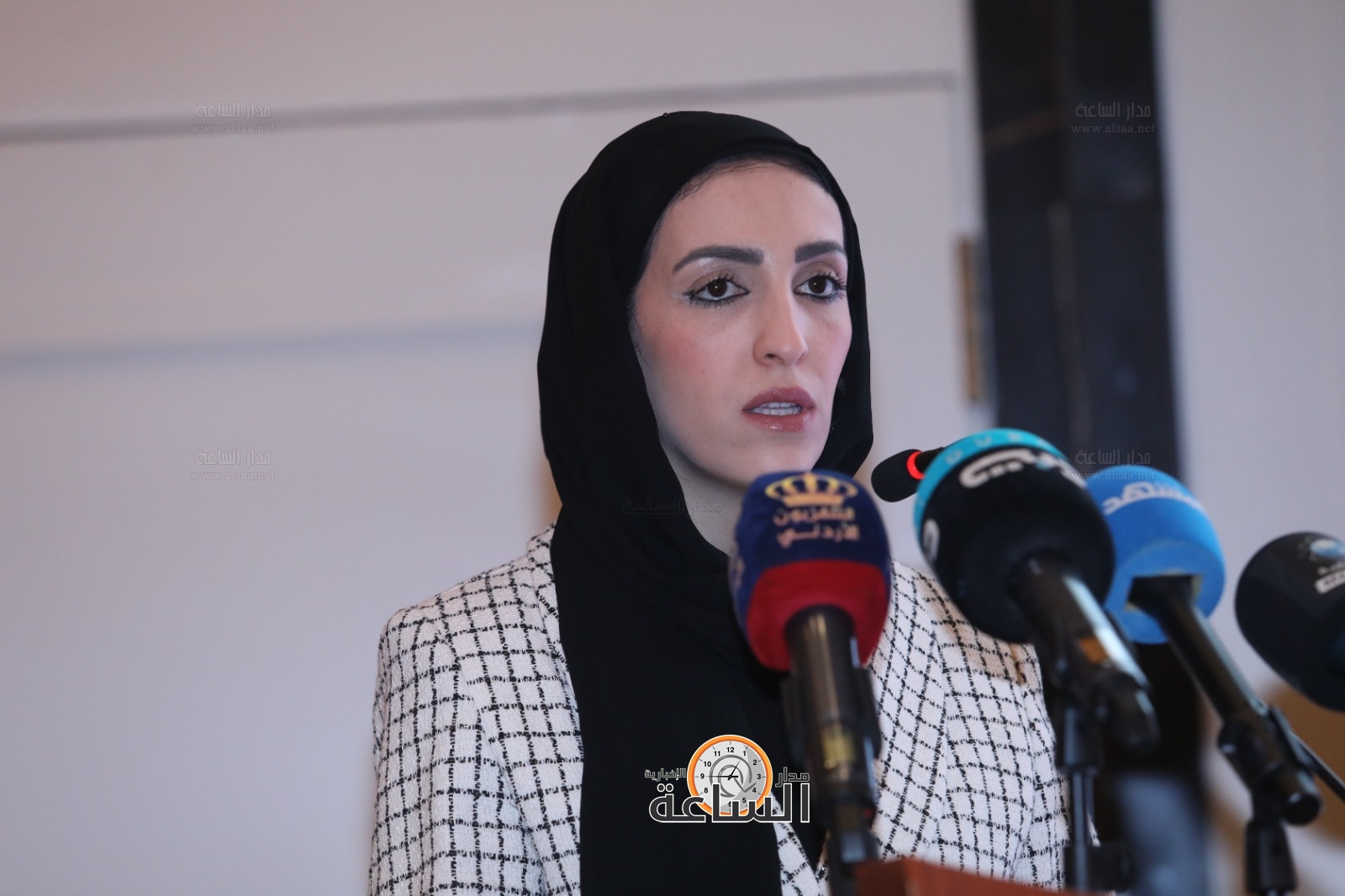 Madar Al-Saa Images 0.48299496945070586