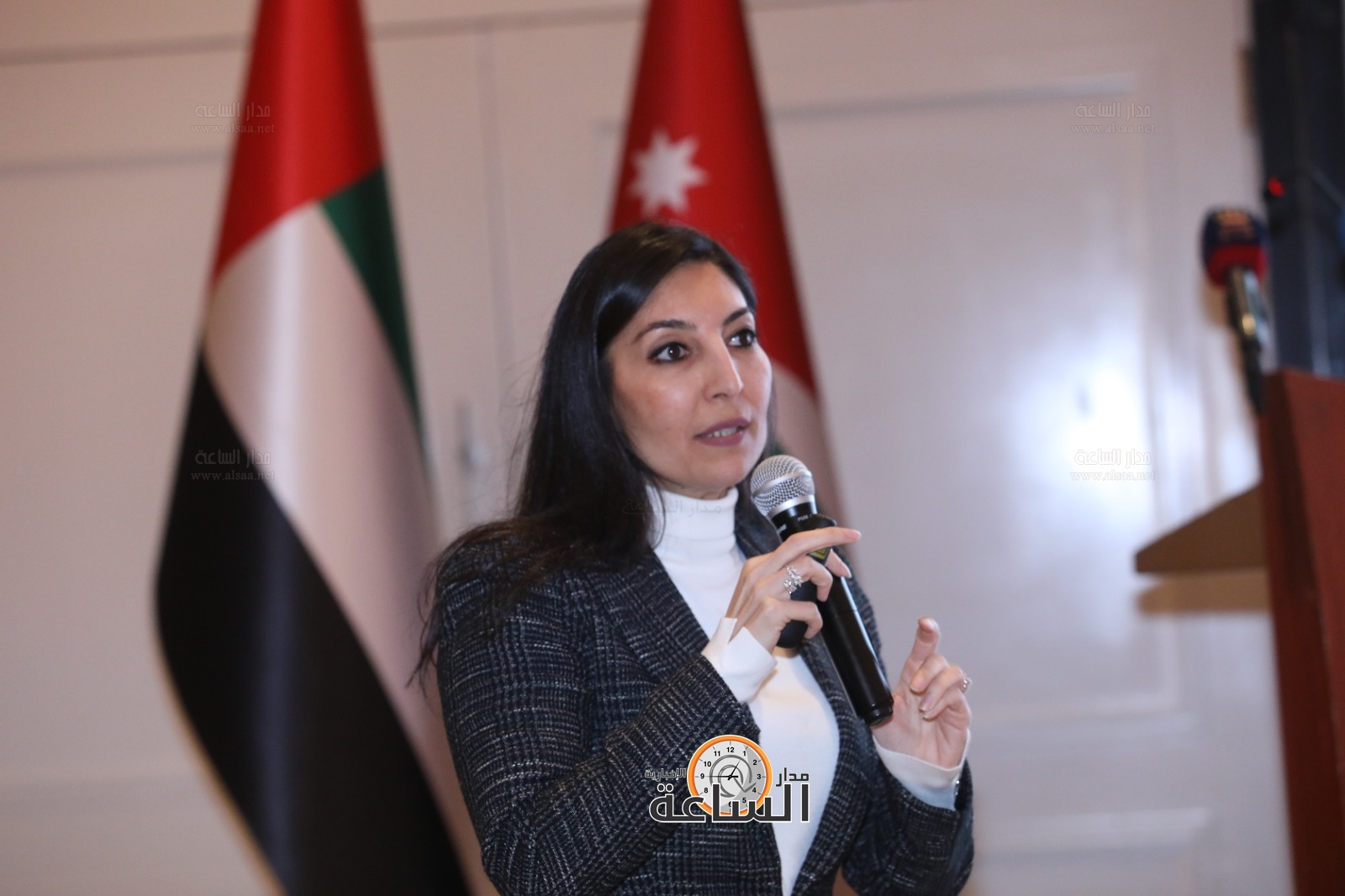 Madar Al-Saa Images 0.7188903973178857