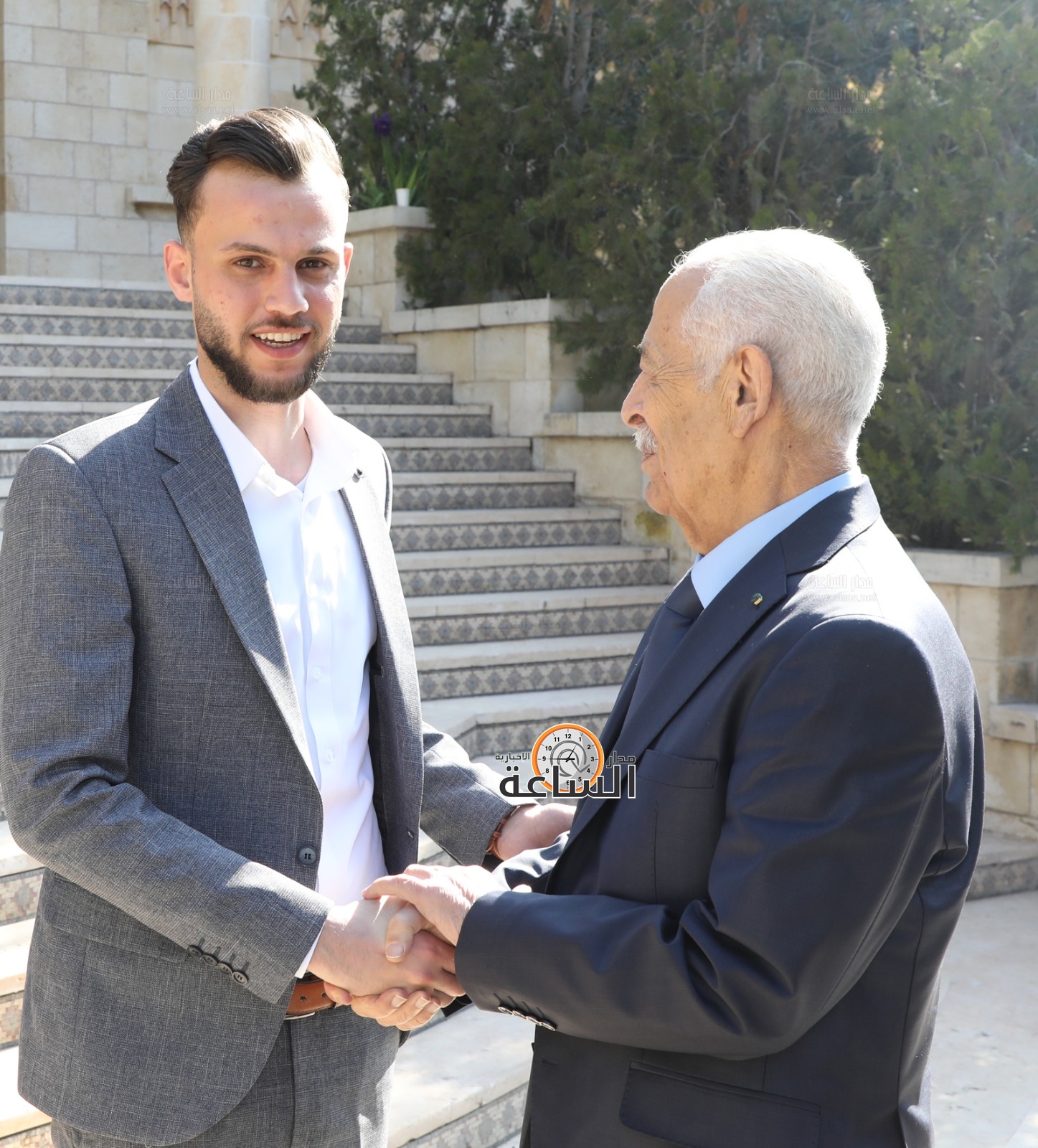 Madar Al-Saa Images 0.11880241406553205