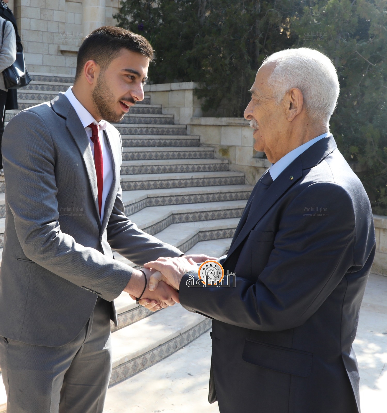 Madar Al-Saa Images 0.6081507238550551