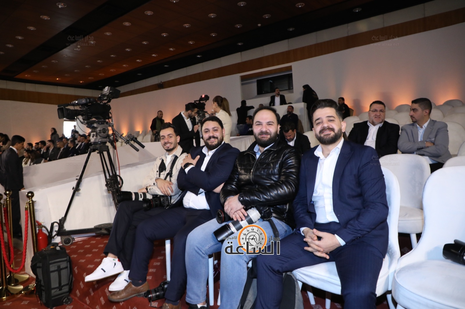 Madar Al-Saa Images 0.9117147051688588