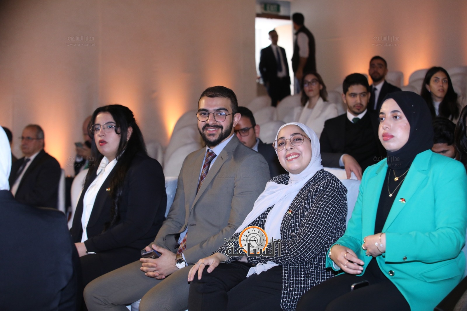 Madar Al-Saa Images 0.6344925882093473