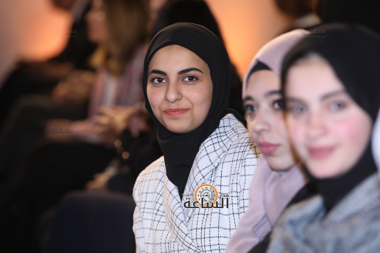 Madar Al-Saa Images 0.05183582687705357