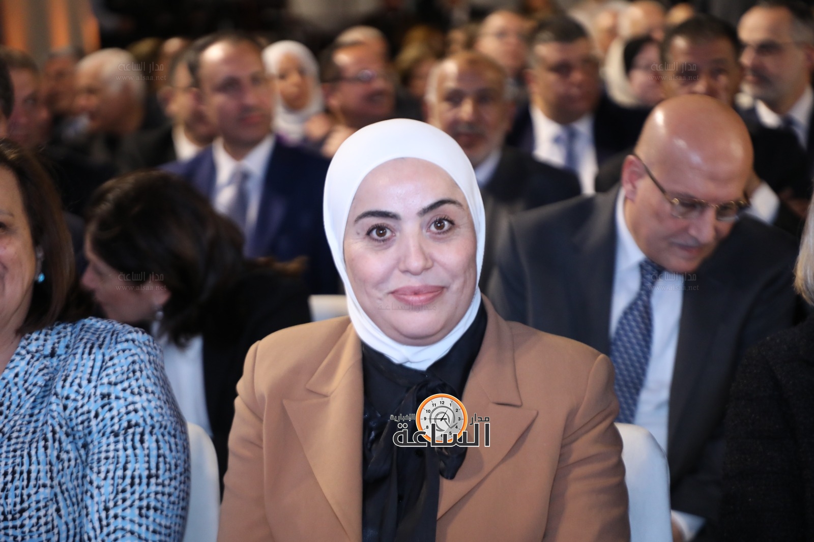 Madar Al-Saa Images 0.14572812165128046