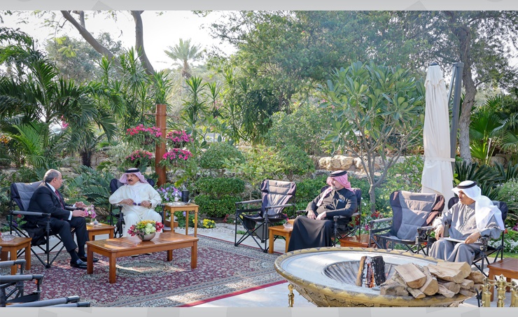 Madar Al-Saa Images 0.6133910214955511