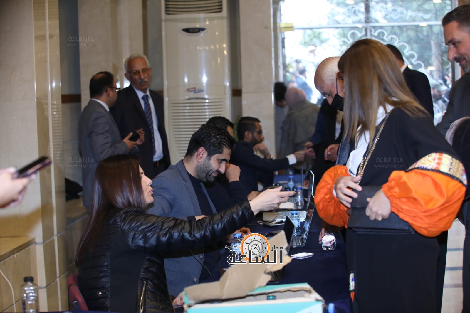 Madar Al-Saa Images 0.14882067974850055