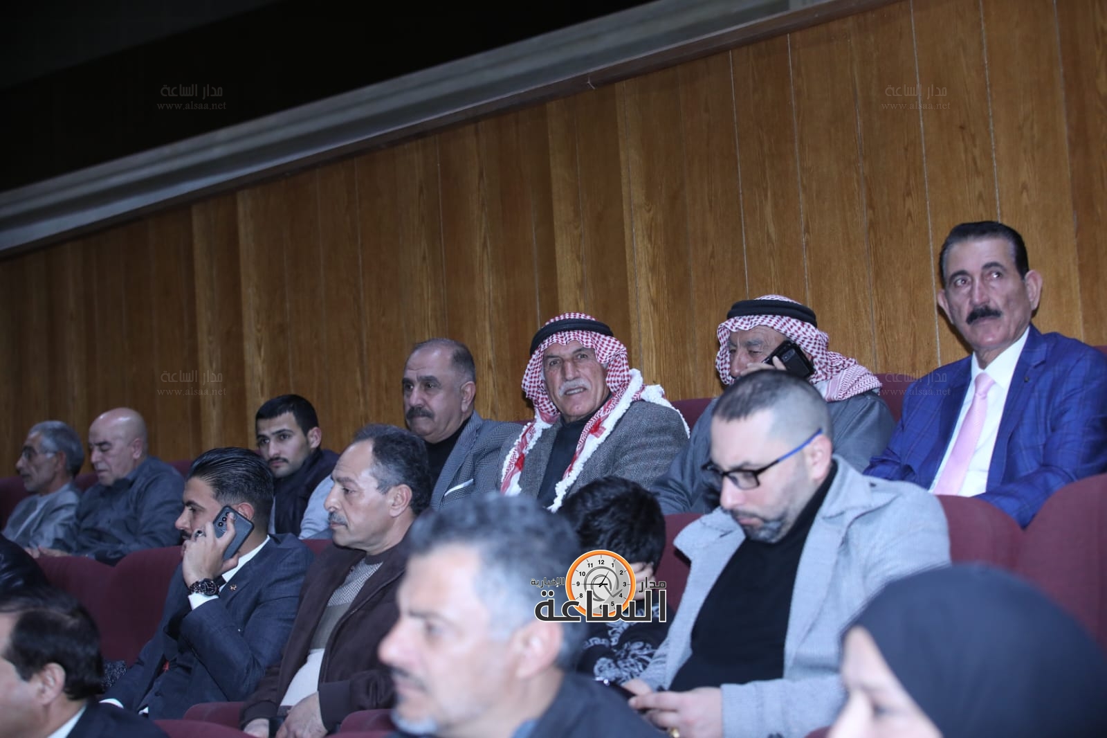 Madar Al-Saa Images 0.8953554656624532