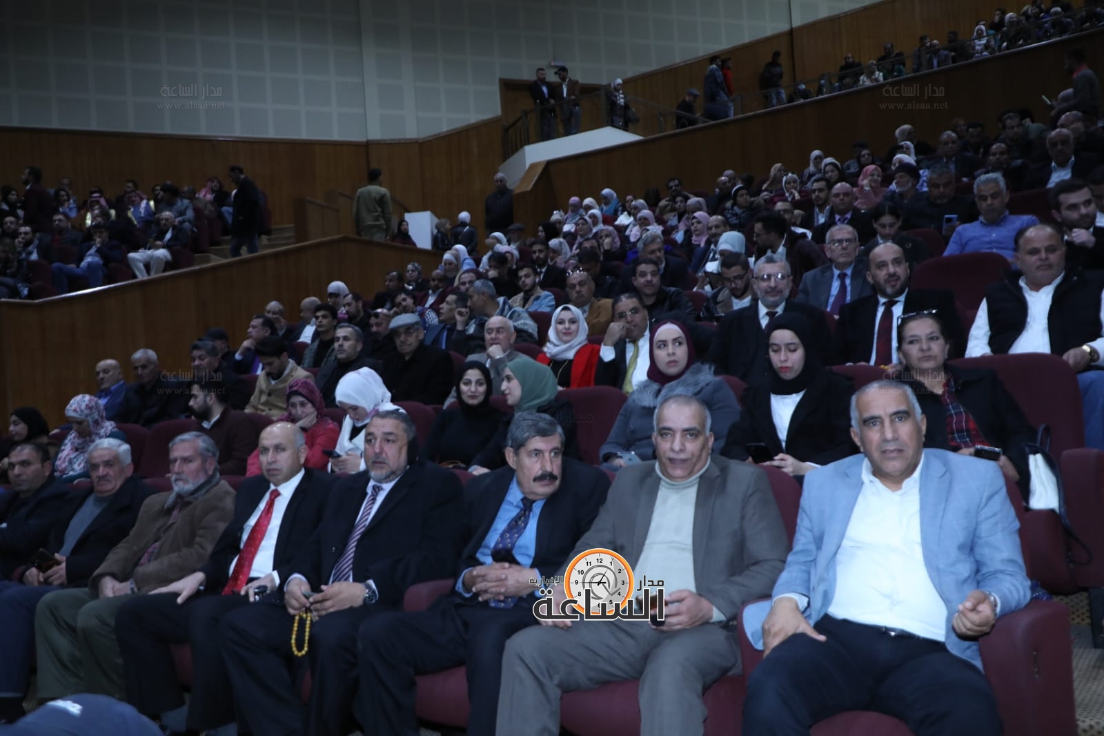 Madar Al-Saa Images 0.9305224144598307