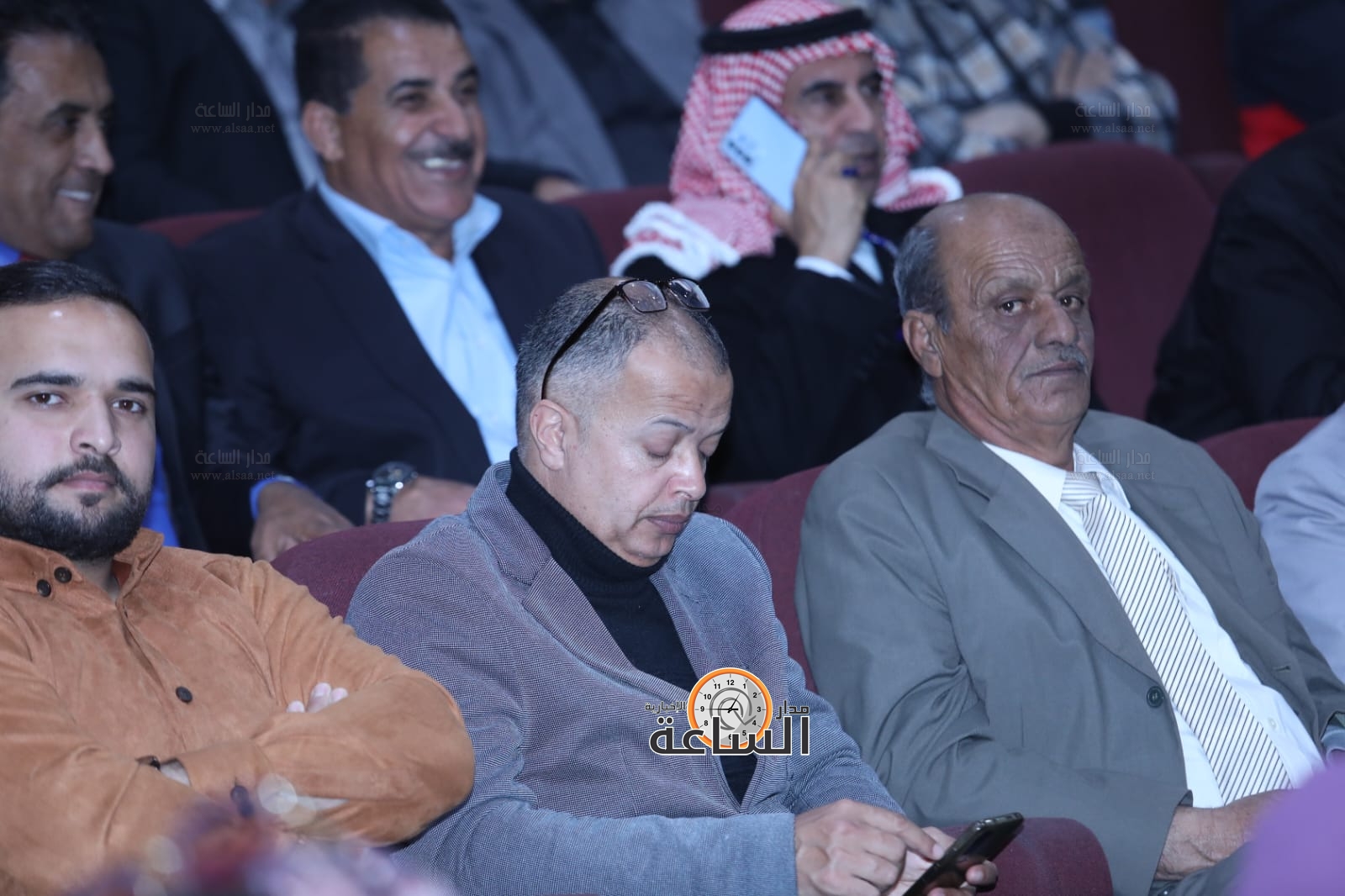 Madar Al-Saa Images 0.10333551081716386