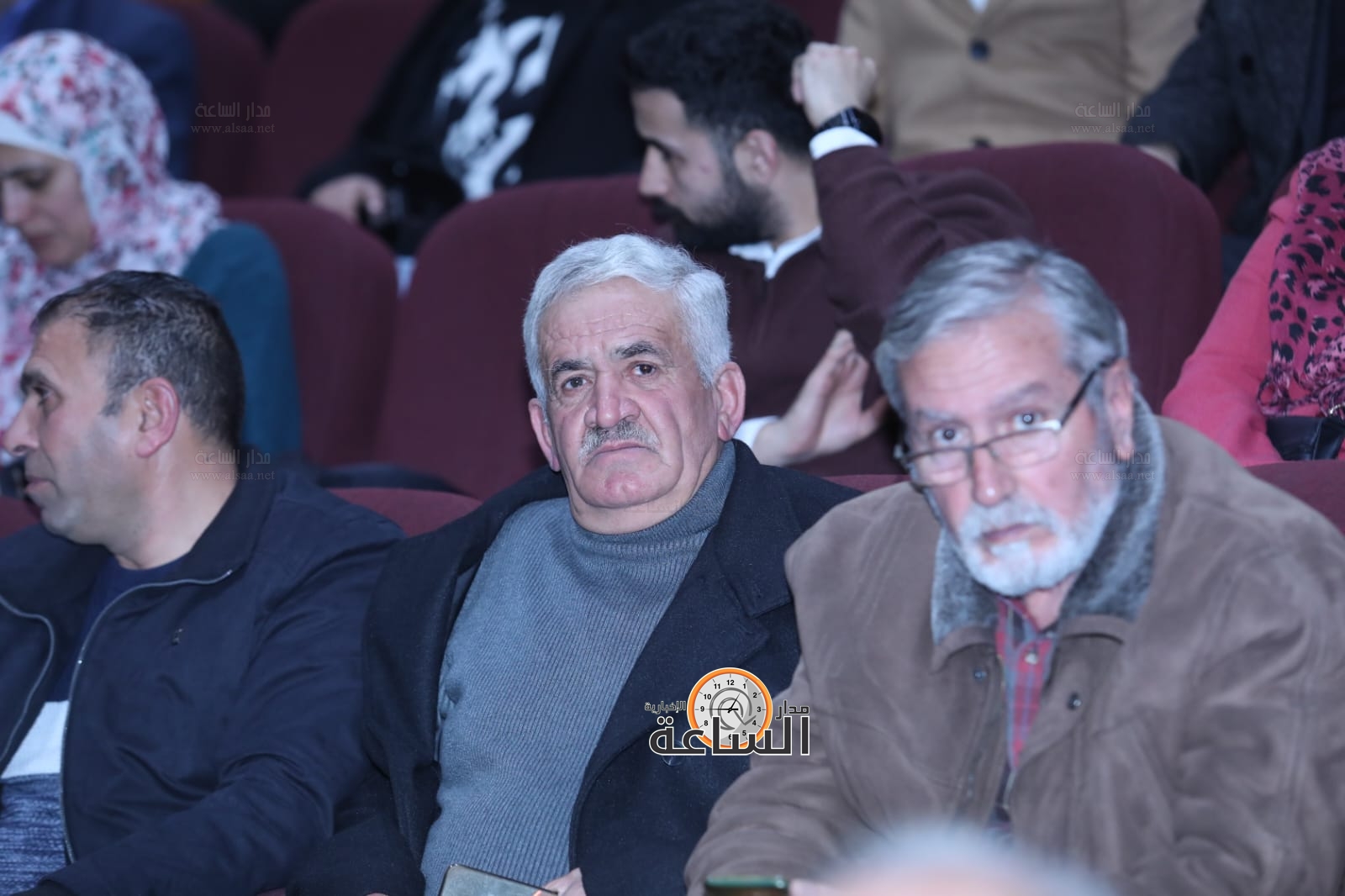 Madar Al-Saa Images 0.4388437304771553