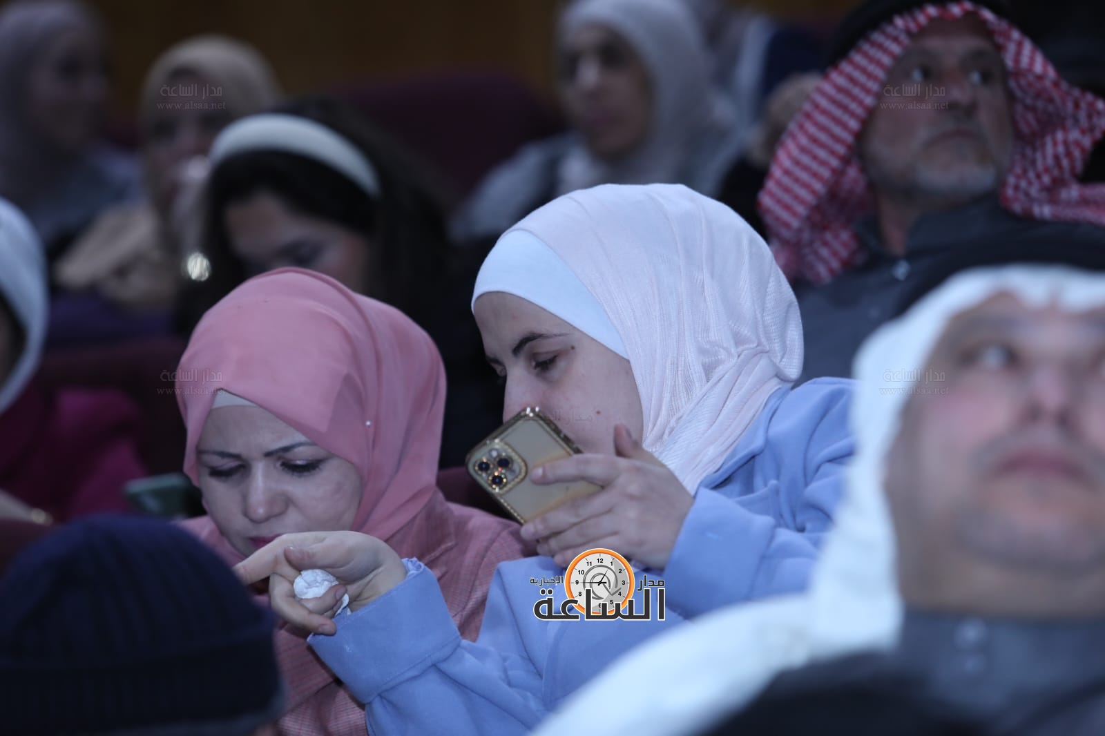 Madar Al-Saa Images 0.5476094009975885