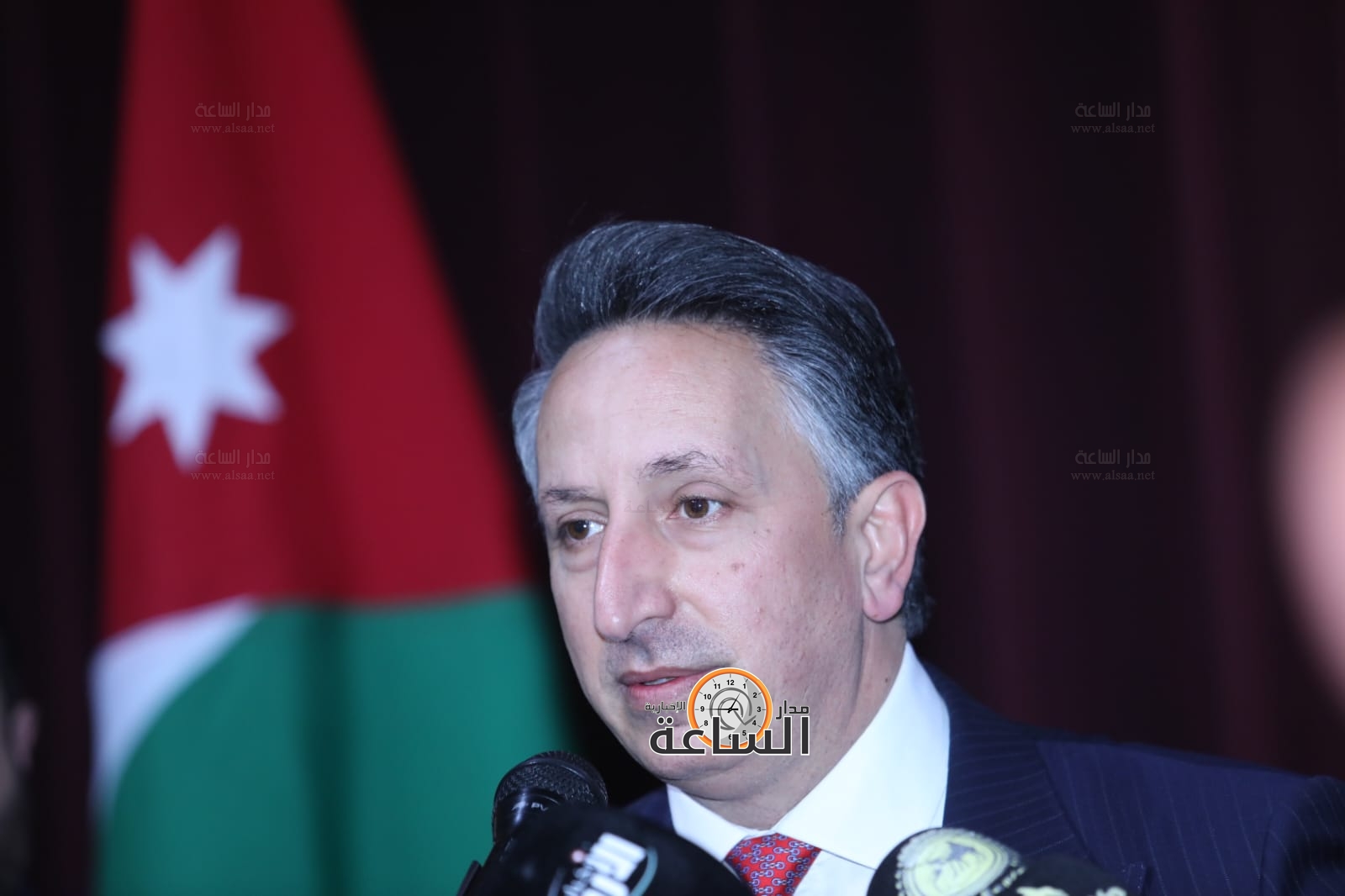 Madar Al-Saa Images 0.13114456670070074