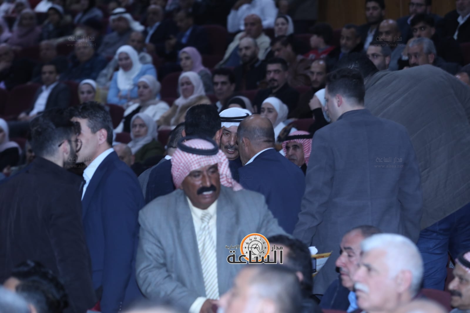 Madar Al-Saa Images 0.9303492369662549