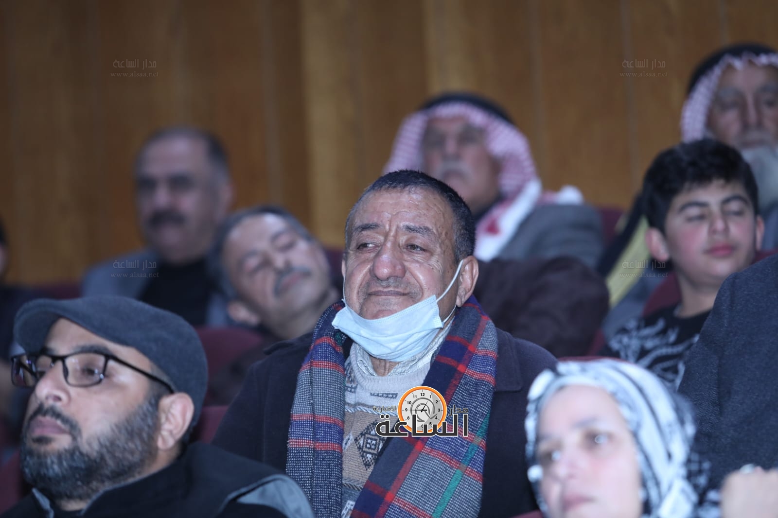 Madar Al-Saa Images 0.03299759323619211