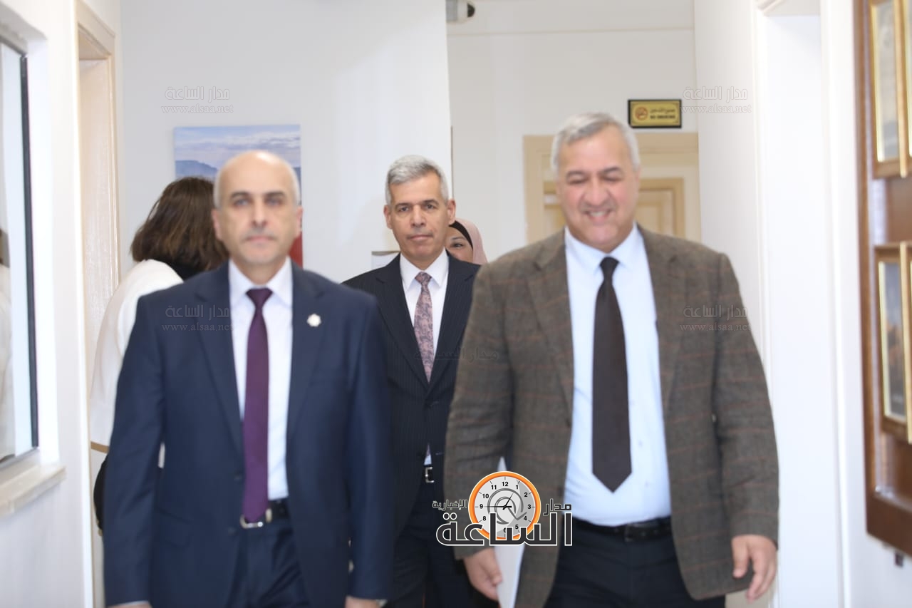 Madar Al-Saa Images 0.7415667163982218