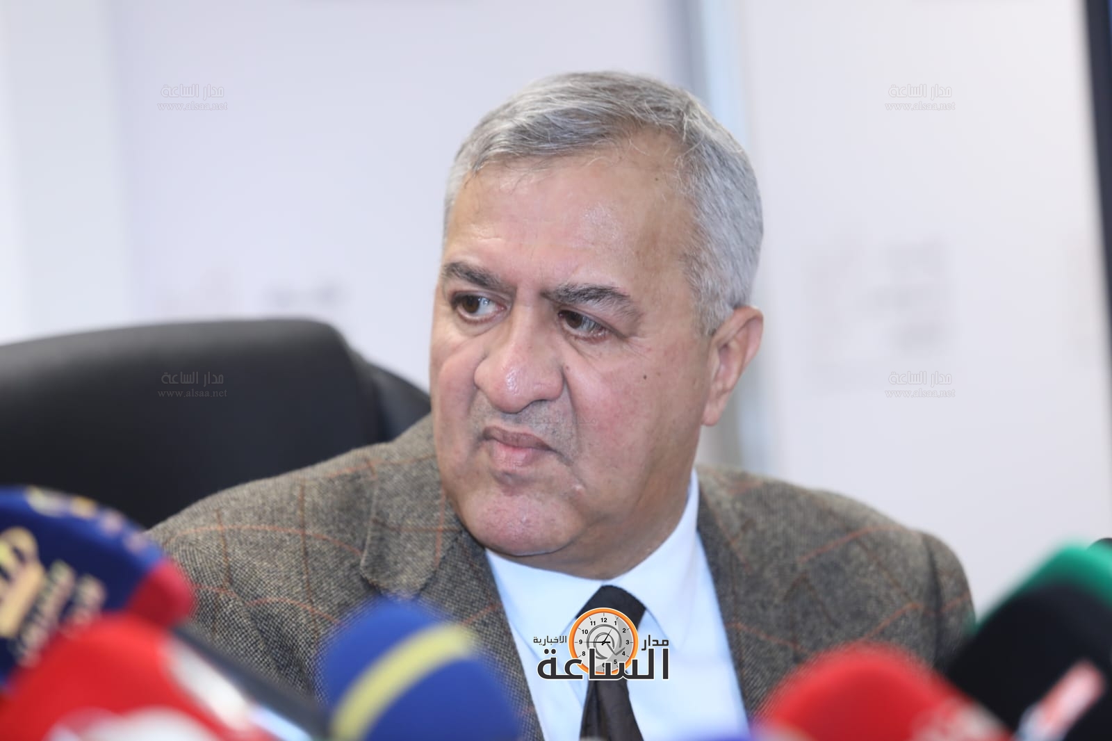 Madar Al-Saa Images 0.3156902923238889