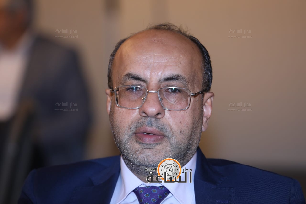 Madar Al-Saa Images 0.9842420142398229